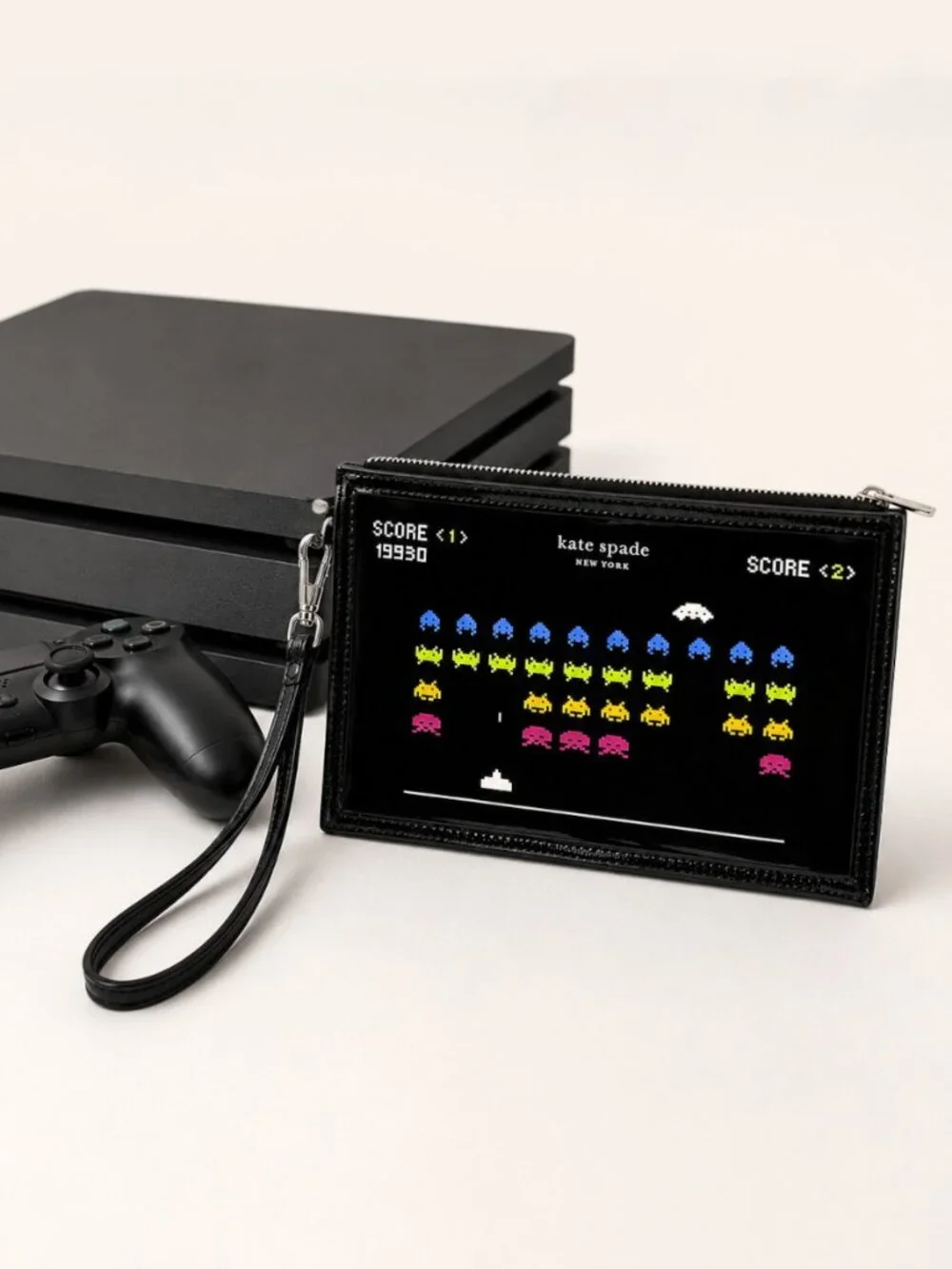 Space Invaders x Kate Spade Glitter Patent Wristlet KI754 NWT Black